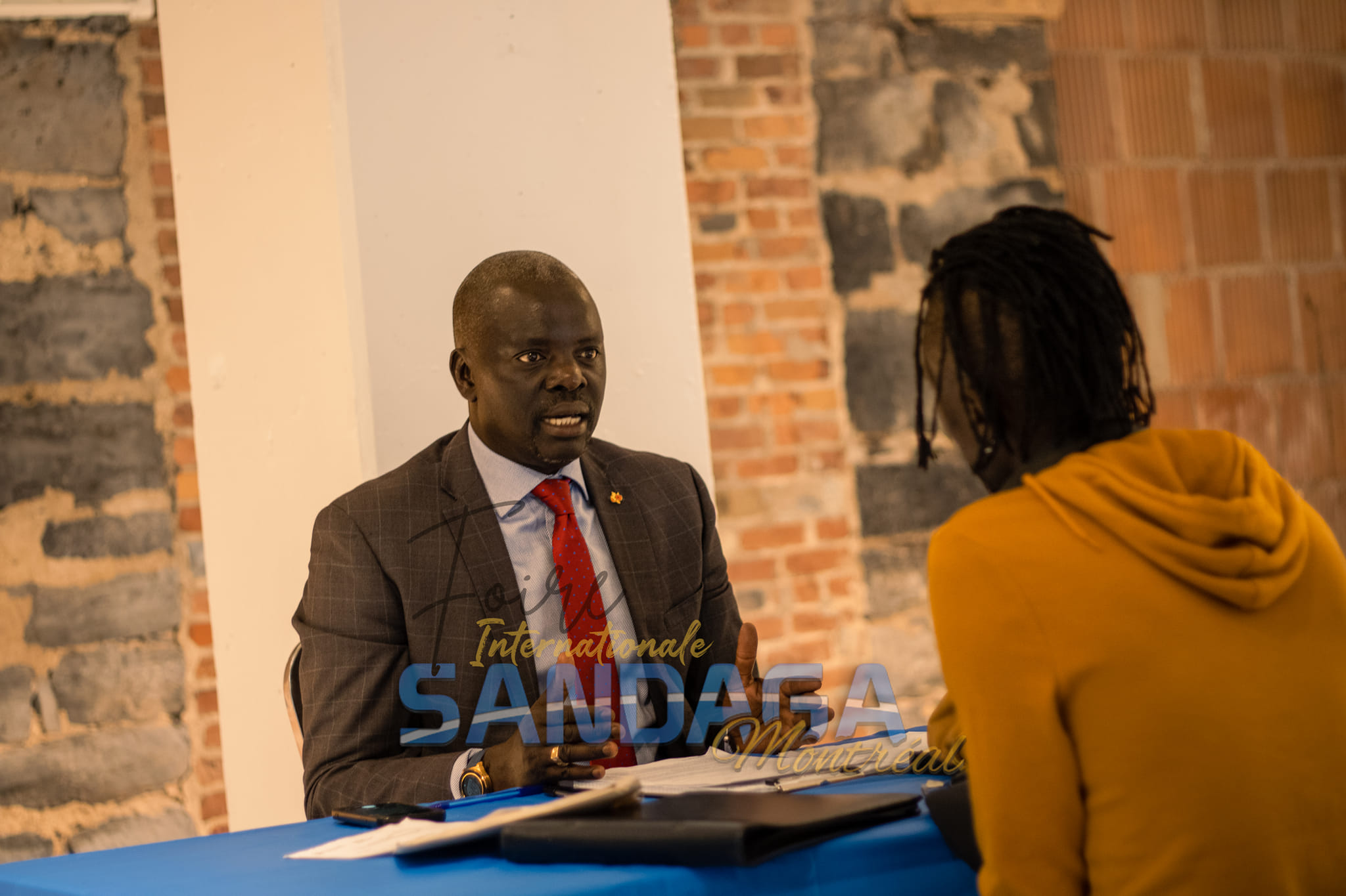 Des Avocats Chevronnés au Service des Participants de la Foire Internationale Sandaga Montréal